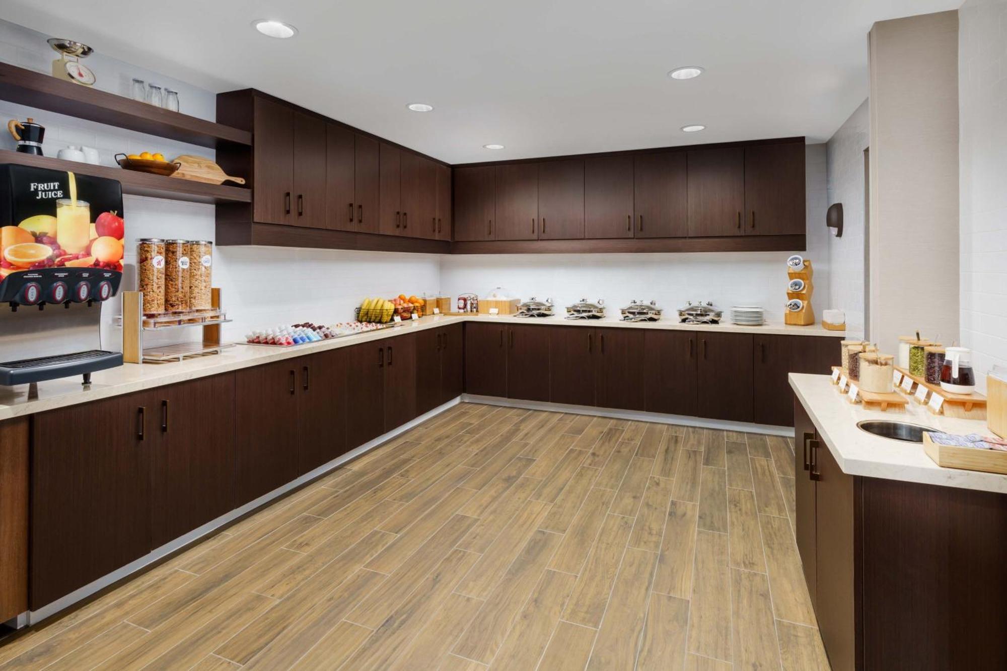 Residence Inn By Marriott New Haven Hamden Bagian luar foto
